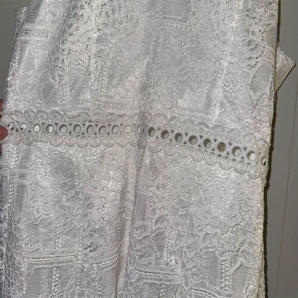 Francesca's White Lace Halter Sleeveless XS Party Cocktail Dress - Picture 3 of 7